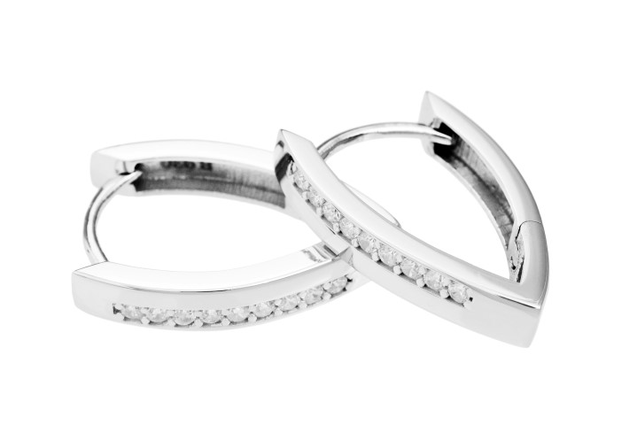 Pendiente plata 925 aro forma v zirconita 