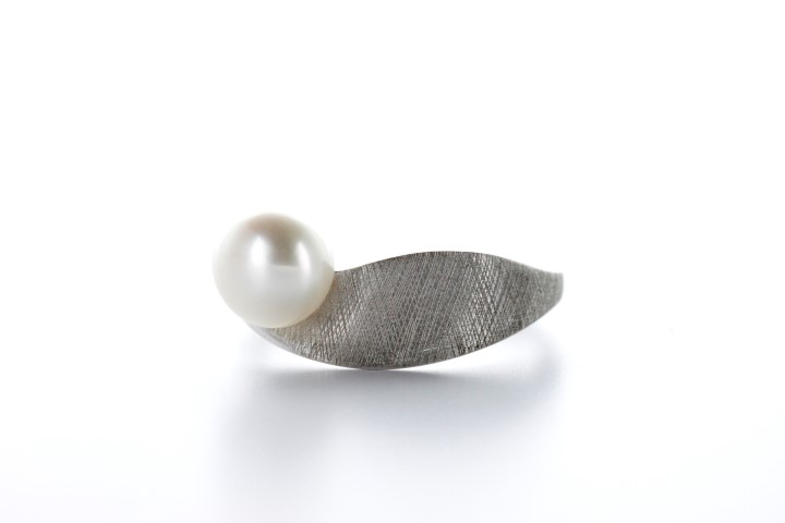 [04324A121PBL] Silver 925 ring pearl (EU size 52)