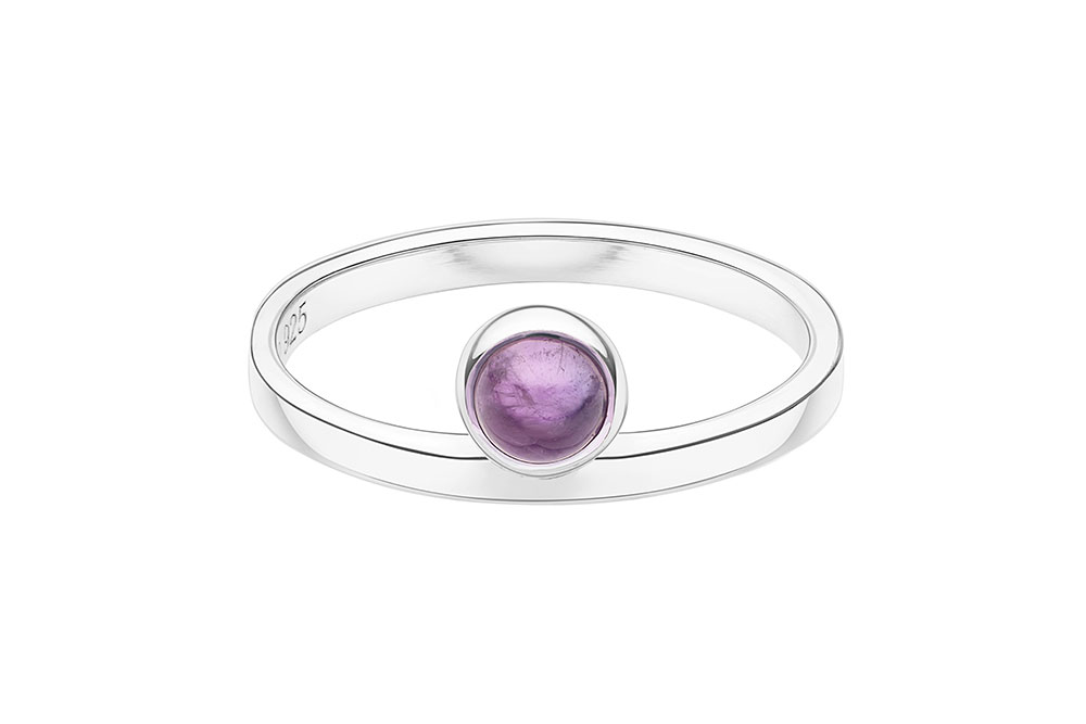 Stering silver ring with semi-precious stone