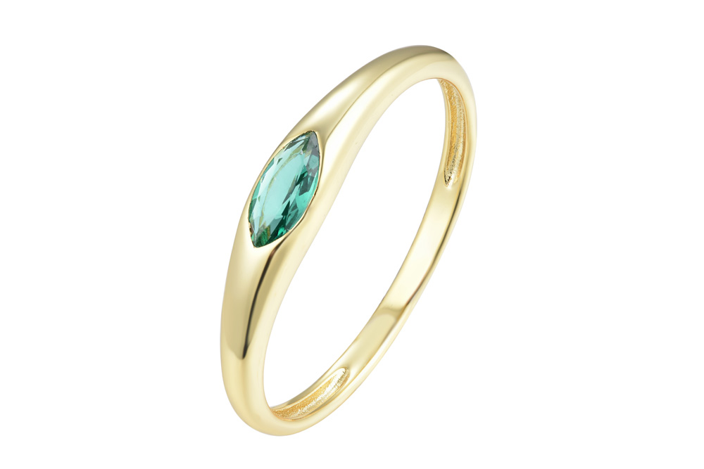 Sterling silver zirconia ring