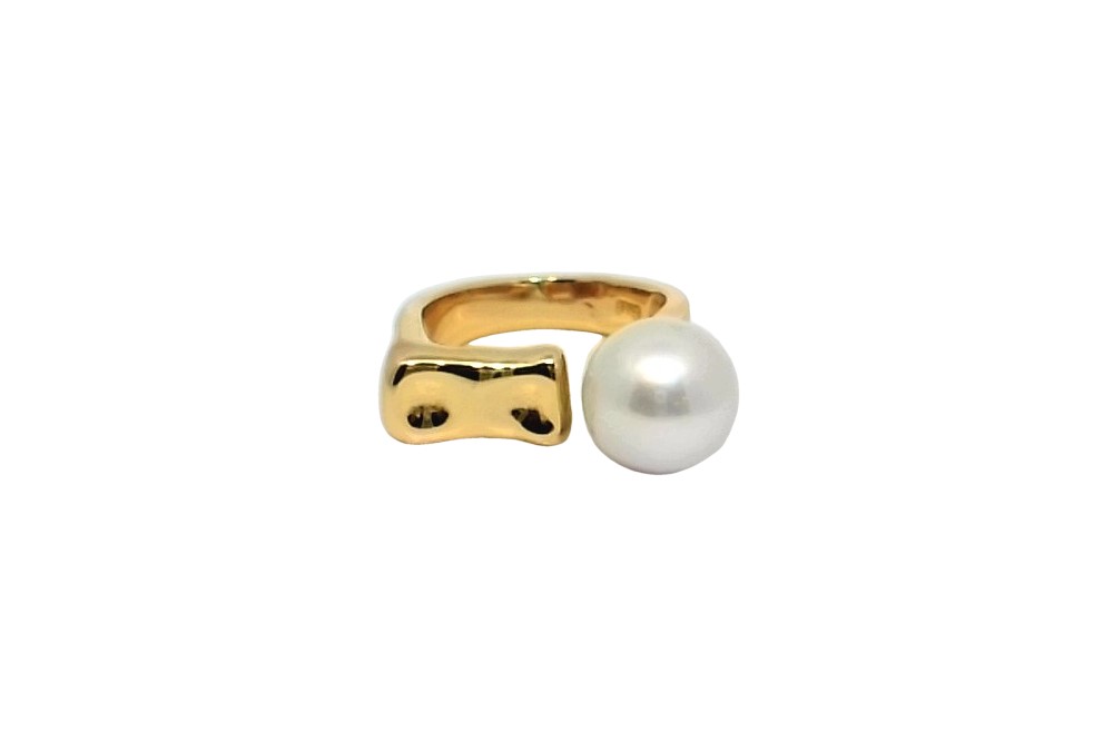 Sterling silver 9-10.5mm freshwater cultured pearl open ring