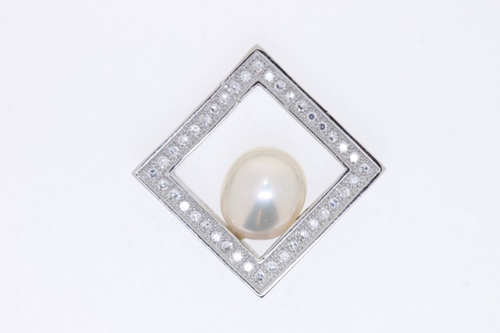 Colgante plata rodiada perla y cz 