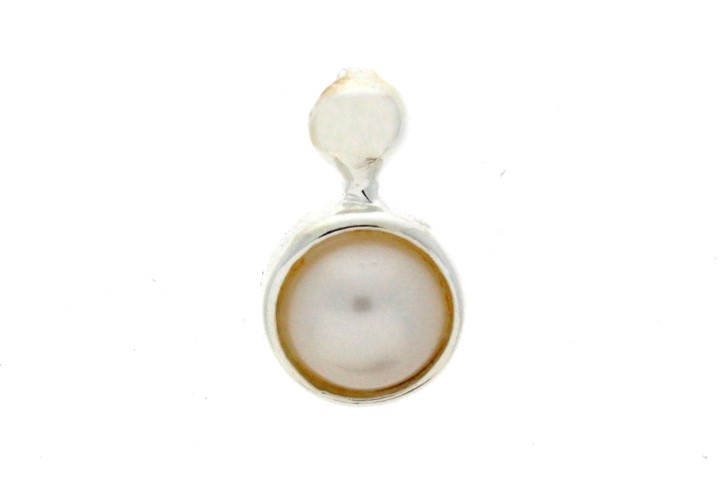Silver 925 pendant pearl