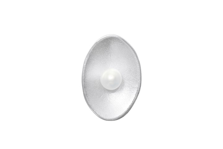 Silver 925 pendant oval with fresh water pearl