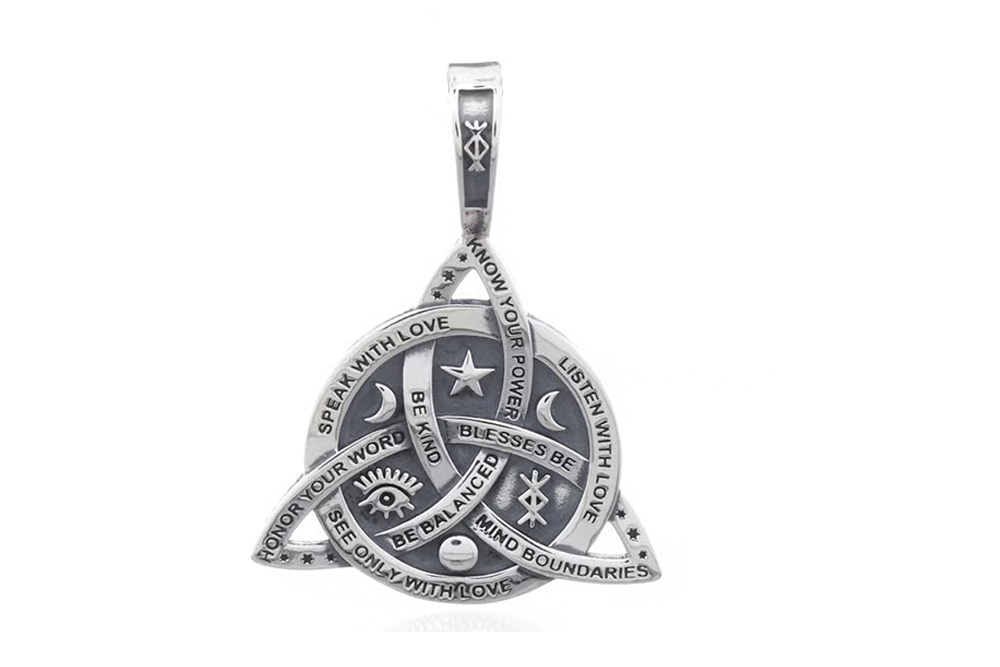 [17500POX] Sterling silver star & moon celtic pendant