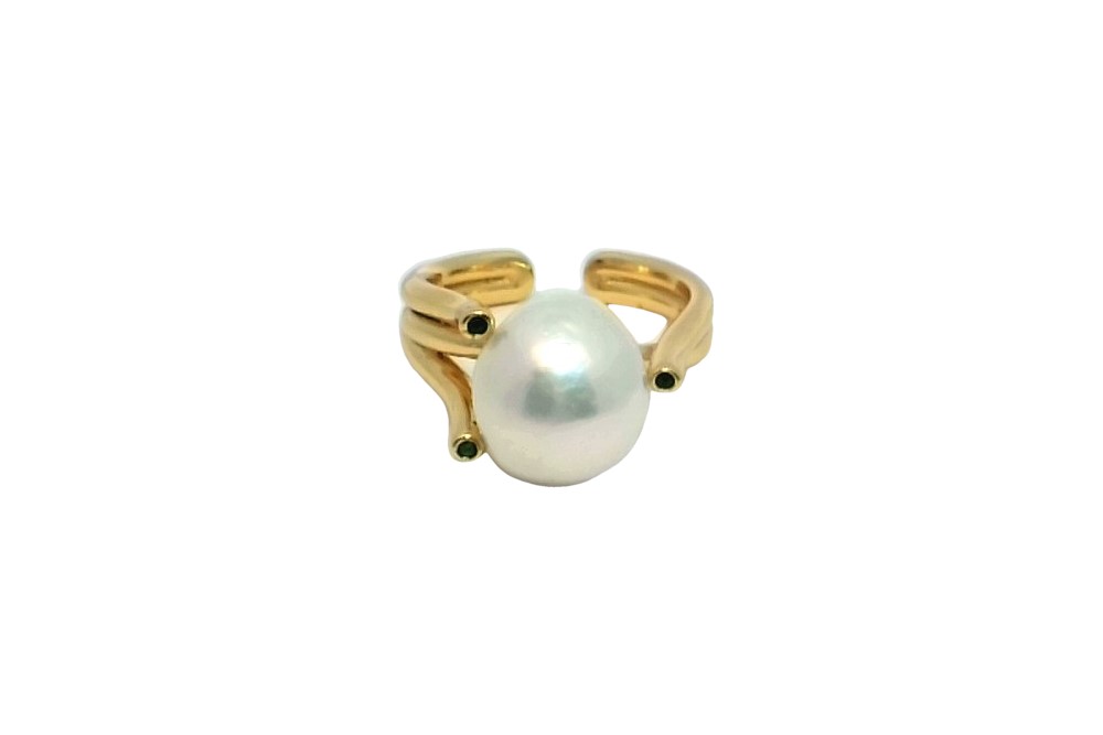 Sterling silver 10.5-12mm freshwater cultured pearls open ring with zirconia