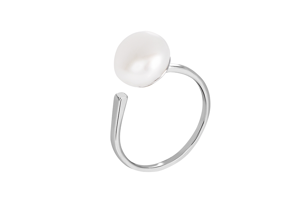 Sterling silver pearl & zirconia ring