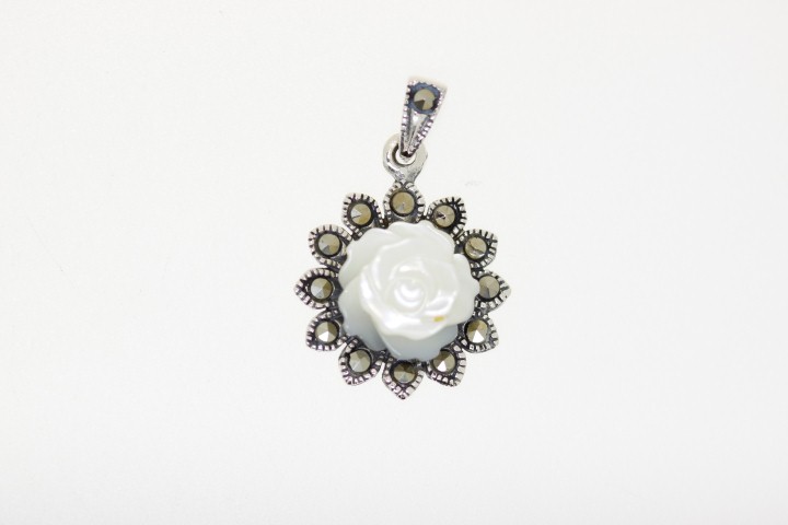 Colgante plata lisa marquesita rosa 