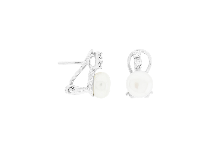 Silver omega clip earring  shell pearl