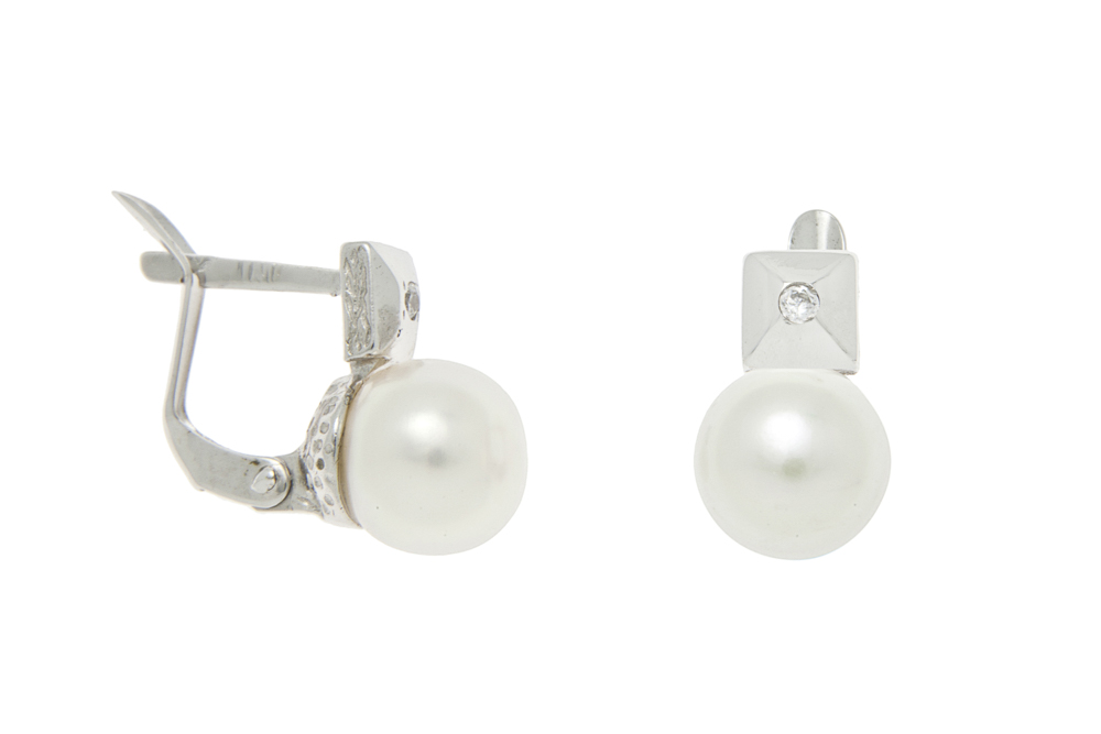 Silver 925 earring with fresh water pearl