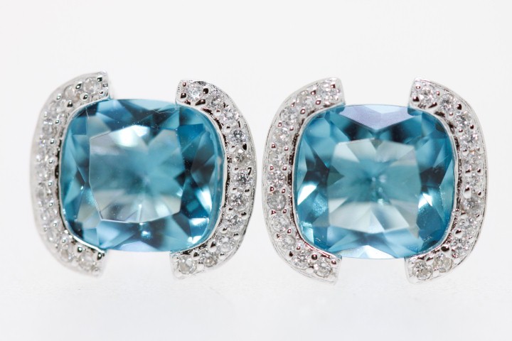Sterling silver earring