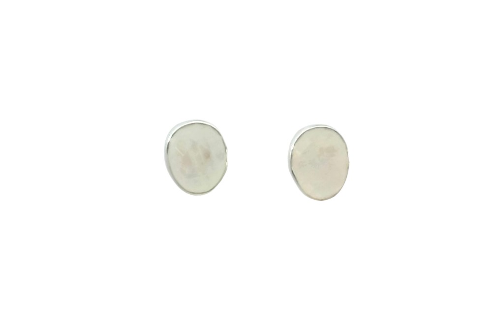 Sterling silver semiprecious stone earring