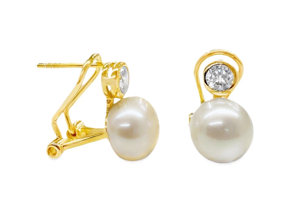 Sterling silver toi et moi earring with cultured pearl