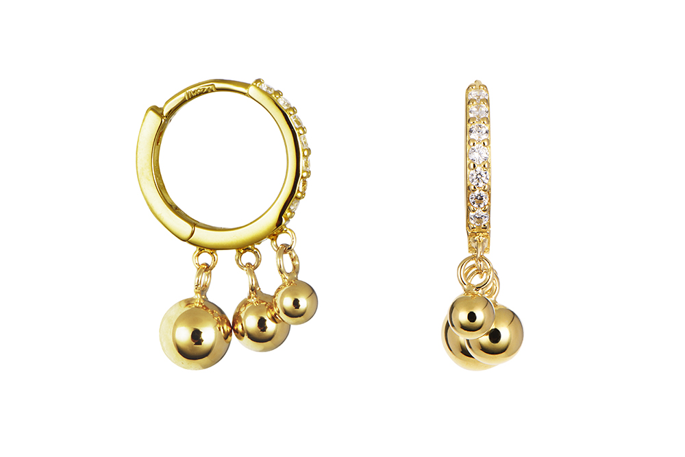 Sterling silver hoop with three beads in different sizes earring