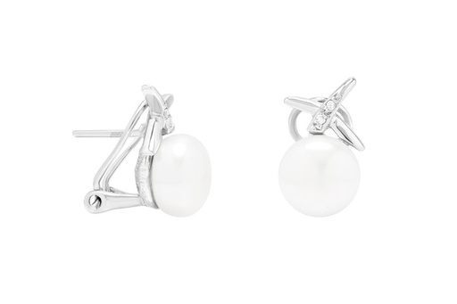 [105610001ZPB] Silver omega clip earring  fresh water  pearl