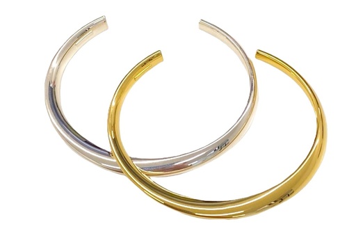 Sterling silver bangle