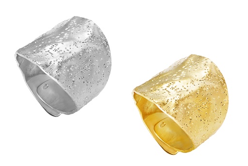 Sterling silver diamond cut ring