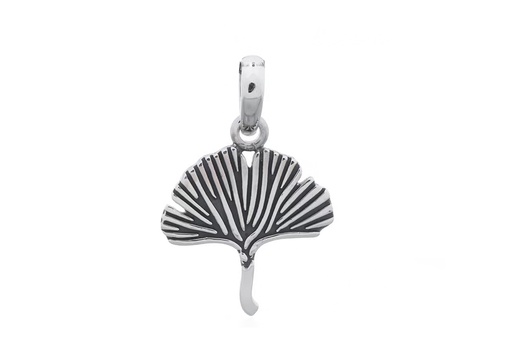 Sterling silver gingko pendant